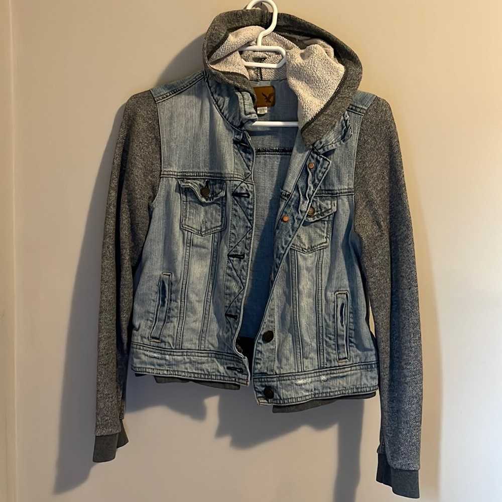 Sweater/jean jacket